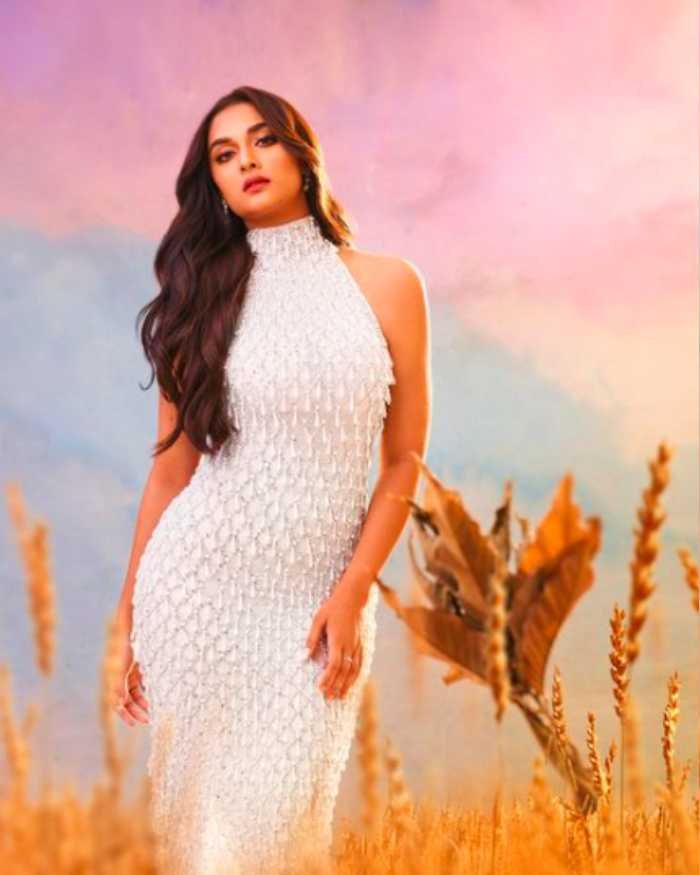 saiee_manjrekar 2